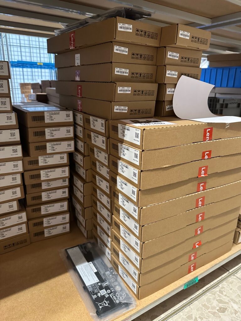 Original-Lenovo-Akkus-keine-Faelschungen-oder-Grauimporte